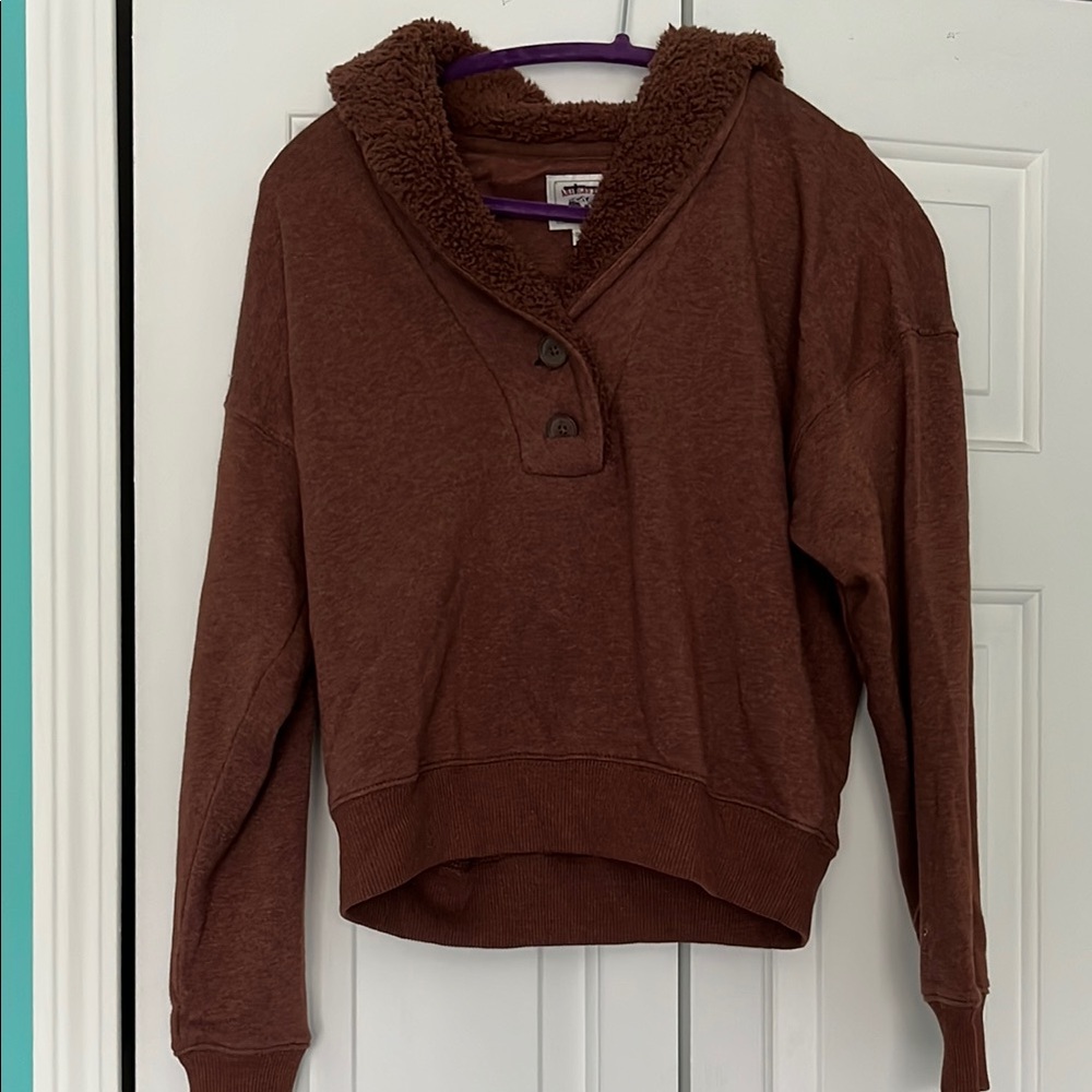 American Eagle Brown Sherpa Pullover